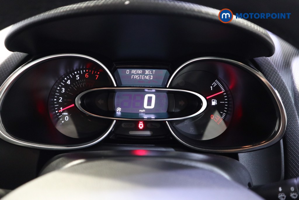 Renault Clio Iconic Manual Petrol Hatchback - Stock Number (1553877) - 5th supplementary image