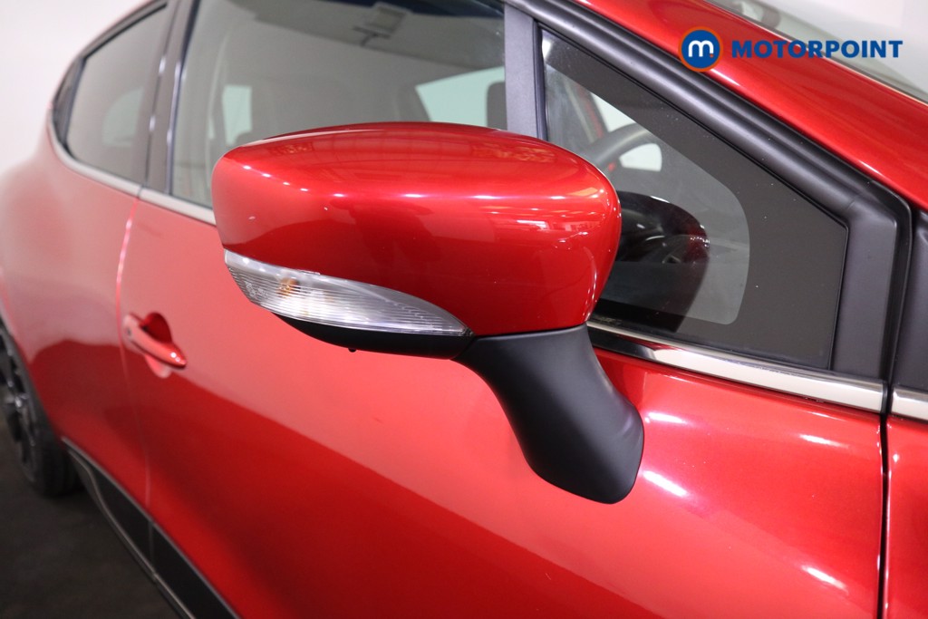 Renault Clio Iconic Manual Petrol Hatchback - Stock Number (1553877) - 21st supplementary image