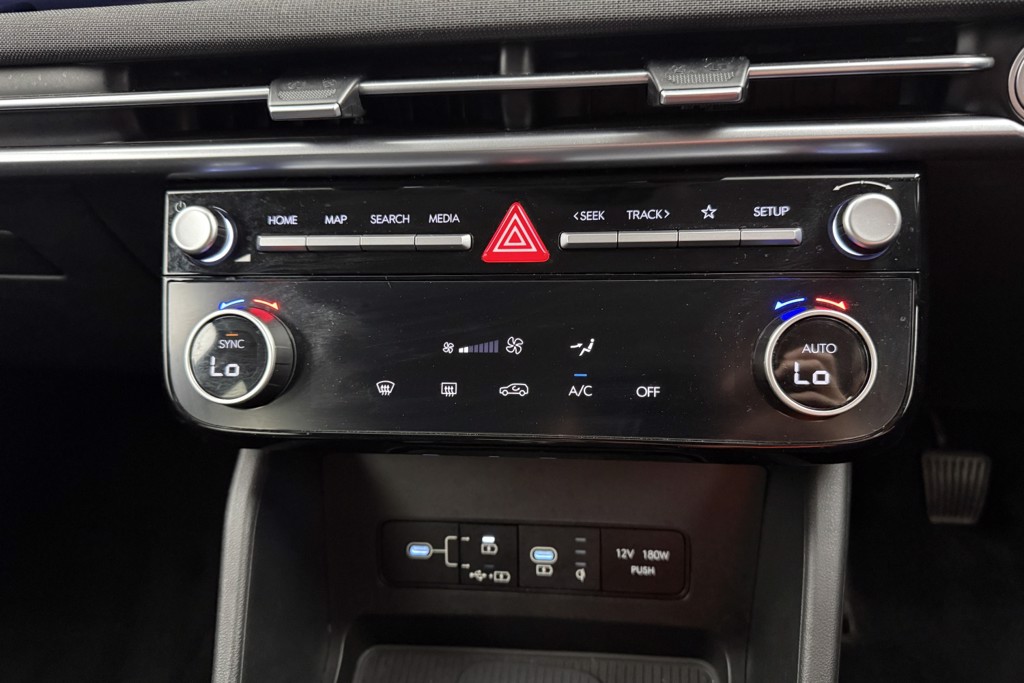 Hyundai Tucson Advance Manual Petrol SUV - Stock Number (1554075) - 14th supplementary image