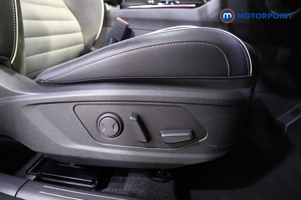 KIA Sportage Gt-Line S Automatic Petrol-Electric Hybrid SUV - Stock Number (1554128) - 13th supplementary image