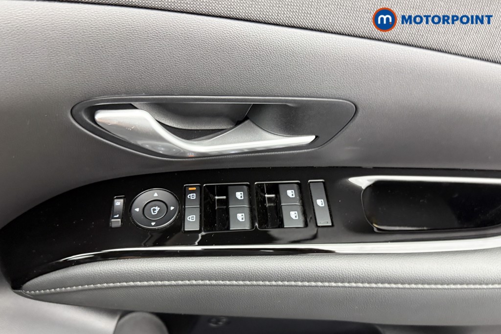 Hyundai Tucson Ultimate Automatic Petrol-Electric Hybrid SUV - Stock Number (1554164) - 16th supplementary image