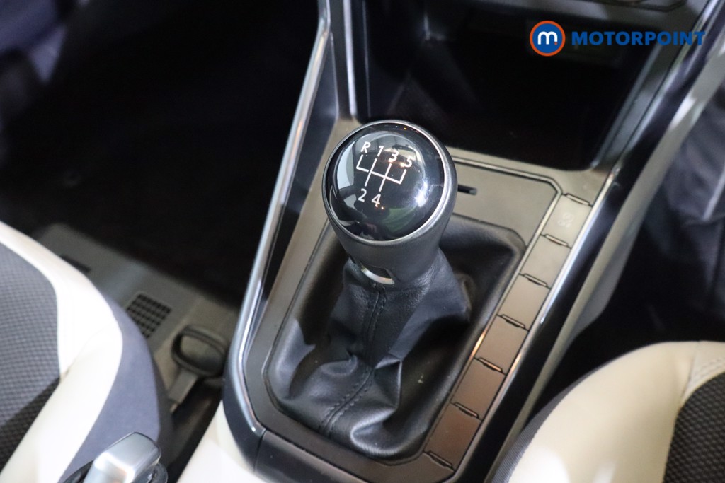 Volkswagen Polo Beats Manual Petrol Hatchback - Stock Number (1554424) - 8th supplementary image