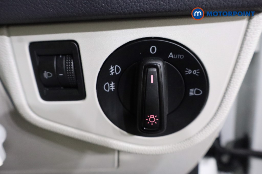 Volkswagen Polo Beats Manual Petrol Hatchback - Stock Number (1554424) - 13th supplementary image