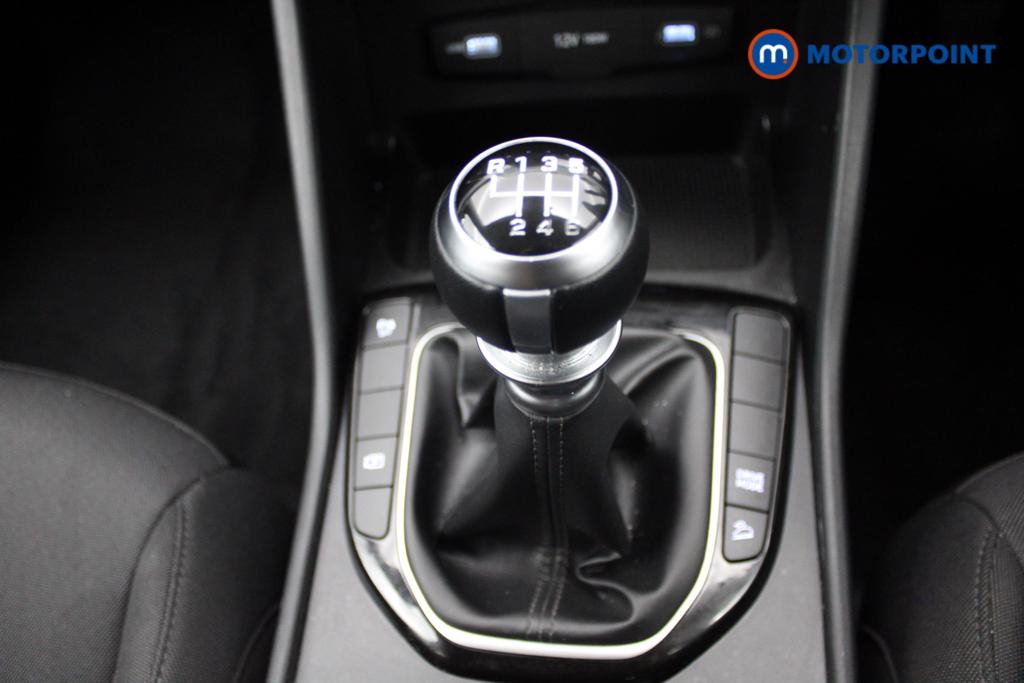 Hyundai Tucson Se Connect Manual Petrol SUV - Stock Number (1554515) - 7th supplementary image