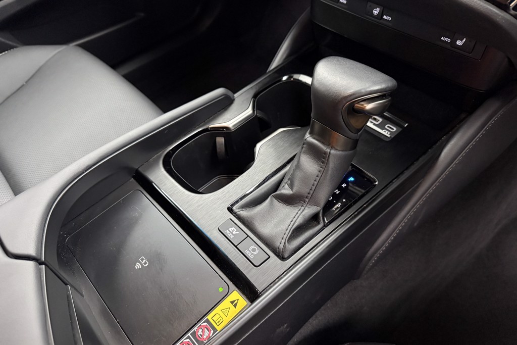 Lexus ES 300H 2.5 4Dr Cvt Premium Edition Automatic Petrol-Electric Hybrid Saloon - Stock Number (1554547) - 18th supplementary image