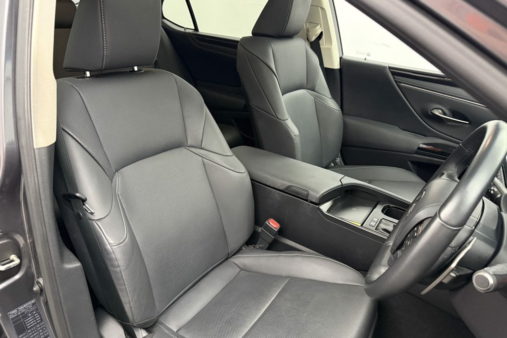 Lexus ES 300H 2.5 4Dr Cvt Premium Edition Automatic Petrol-Electric Hybrid Saloon - Stock Number (1554547) - 24th supplementary image