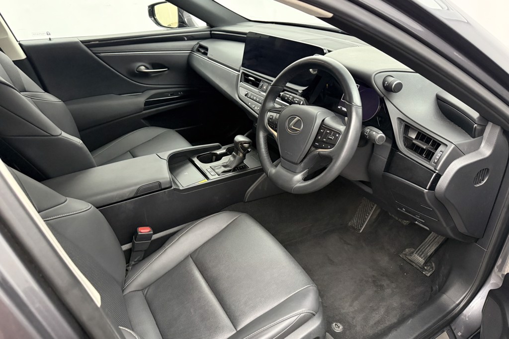 Lexus ES 300H 2.5 4Dr Cvt Premium Edition Automatic Petrol-Electric Hybrid Saloon - Stock Number (1554547) - 1st supplementary image