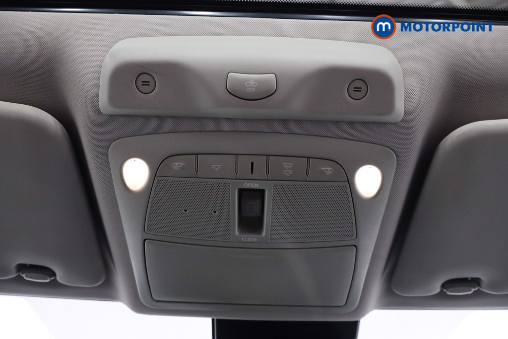 Nissan X-Trail Tekna Manual Diesel SUV - Stock Number (1554706) - 21st supplementary image
