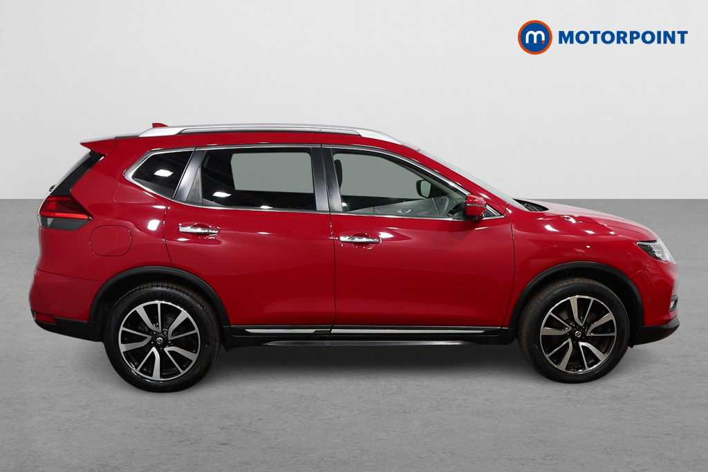 Nissan X-Trail Tekna Manual Diesel SUV - Stock Number (1554706) - Drivers side
