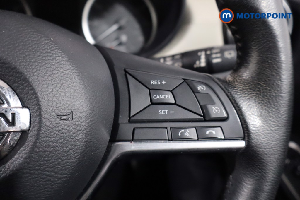 Nissan Micra Tekna Manual Petrol Hatchback - Stock Number (1554811) - 8th supplementary image