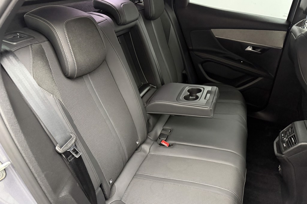 Peugeot 3008 GT Automatic Diesel SUV - Stock Number (1554821) - 25th supplementary image