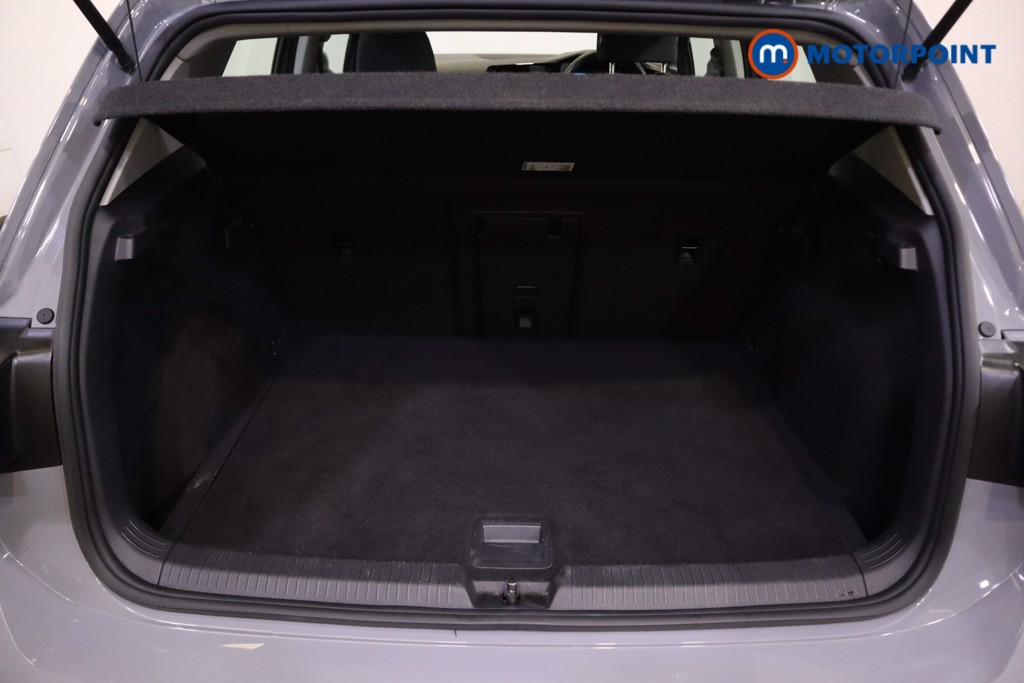 Volkswagen Golf Style Automatic Diesel Hatchback - Stock Number (1554996) - 26th supplementary image