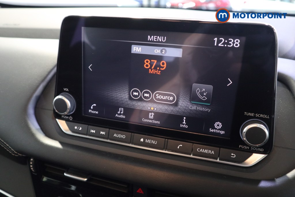 Nissan Qashqai Acenta Premium Automatic Petrol SUV - Stock Number (1555258) - 6th supplementary image