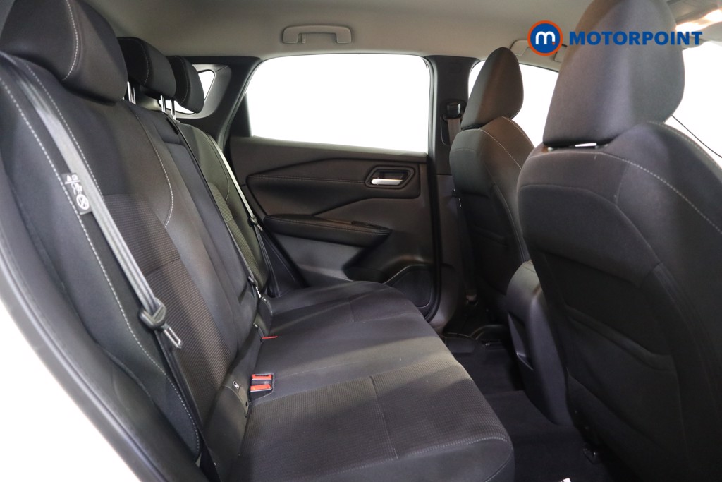 Nissan Qashqai Acenta Premium Automatic Petrol SUV - Stock Number (1555258) - 12th supplementary image