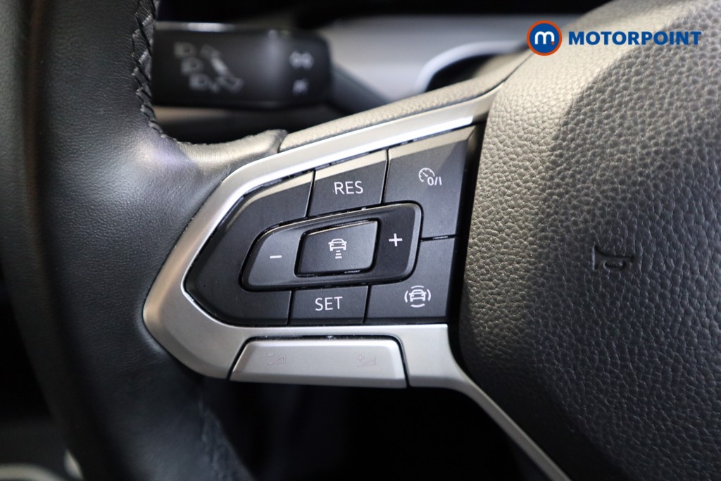 Volkswagen Golf Life Manual Petrol Hatchback - Stock Number (1555481) - 3rd supplementary image