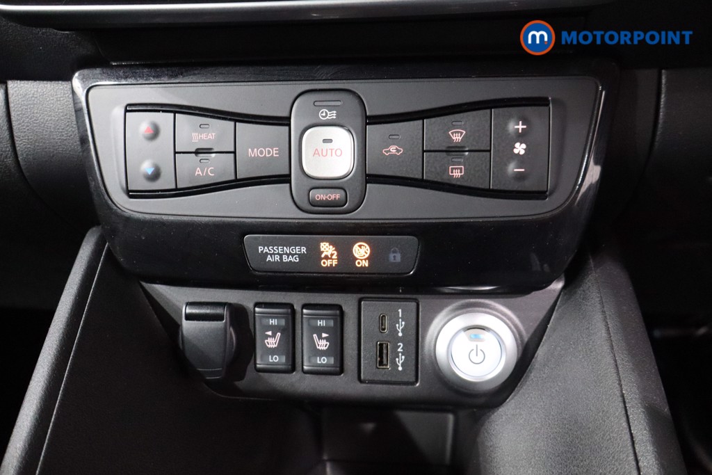 Nissan Leaf Tekna Automatic Electric Hatchback - Stock Number (1555608) - 15th supplementary image