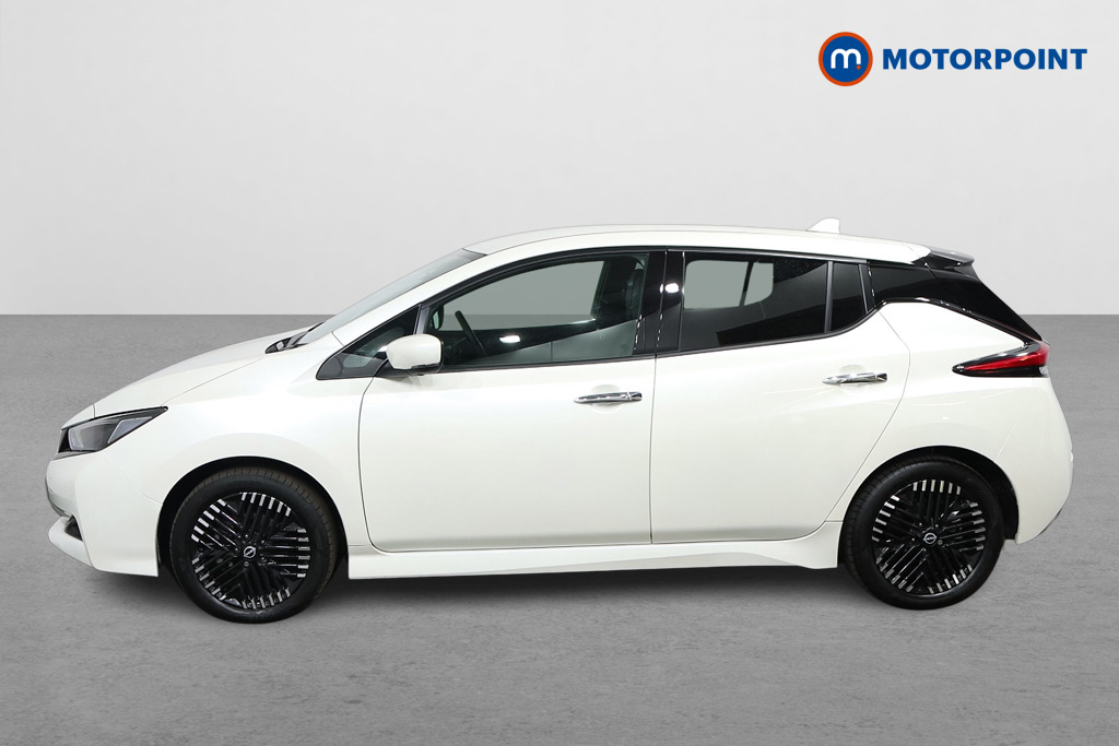 Nissan Leaf Tekna Automatic Electric Hatchback - Stock Number (1555608) - Passenger side