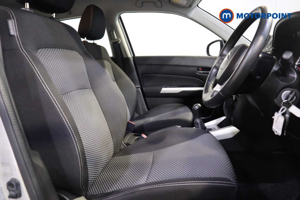 Suzuki Vitara SZ4 Manual Petrol SUV - Stock Number (1555824) - 11th supplementary image