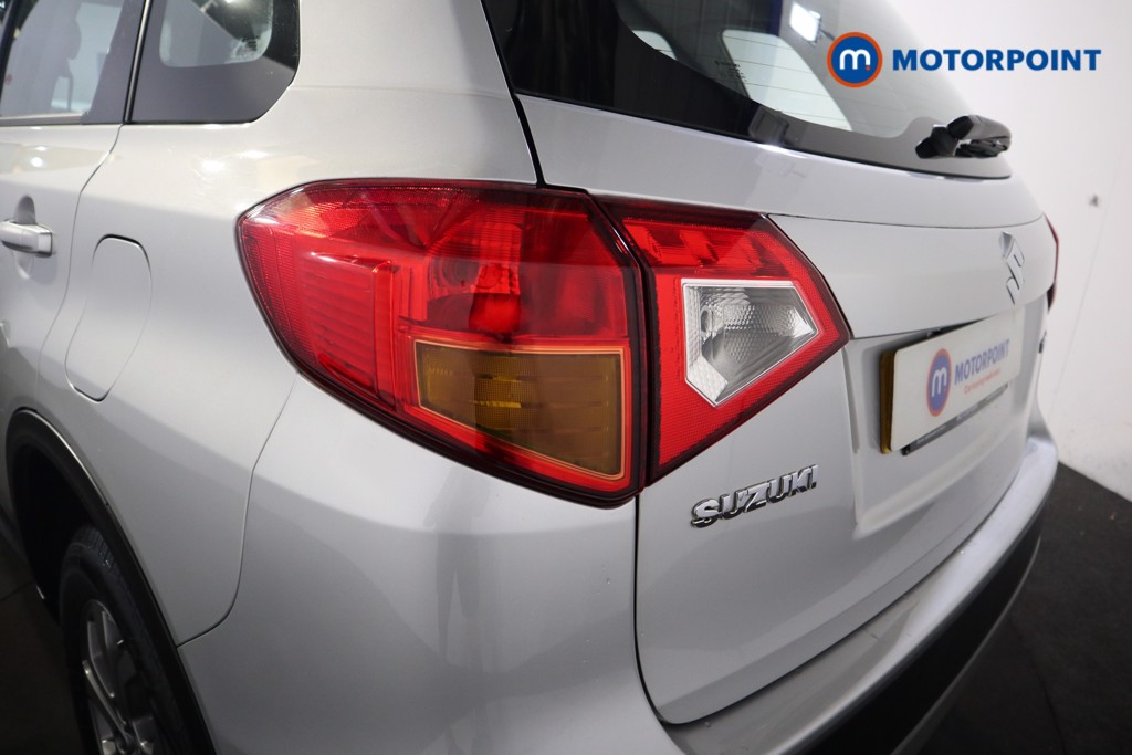 Suzuki Vitara SZ4 Manual Petrol SUV - Stock Number (1555824) - 18th supplementary image