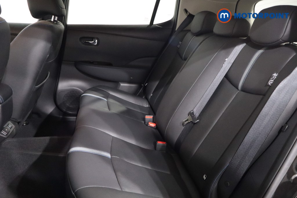 Nissan Leaf Tekna Automatic Electric Hatchback - Stock Number (1556250) - 5th supplementary image