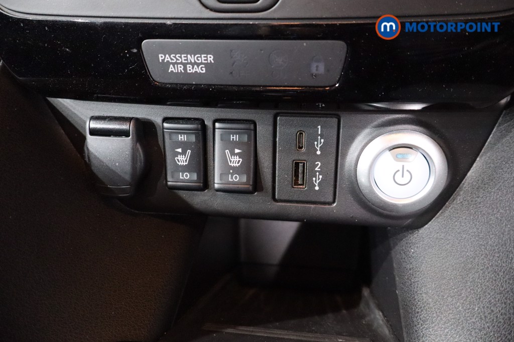 Nissan Leaf Tekna Automatic Electric Hatchback - Stock Number (1556250) - 16th supplementary image