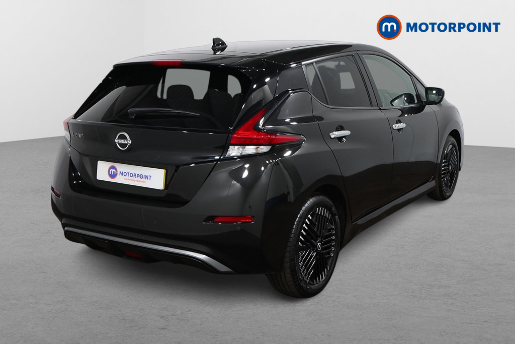 Nissan Leaf Tekna Automatic Electric Hatchback - Stock Number (1556250) - Drivers side rear corner