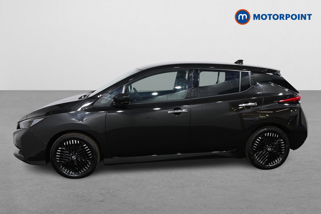 Nissan Leaf Tekna Automatic Electric Hatchback - Stock Number (1556250) - Passenger side