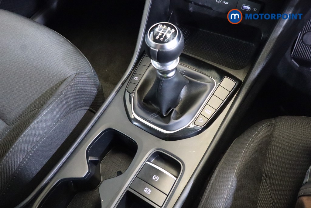 Hyundai Tucson Se Connect Manual Petrol SUV - Stock Number (1556330) - 9th supplementary image
