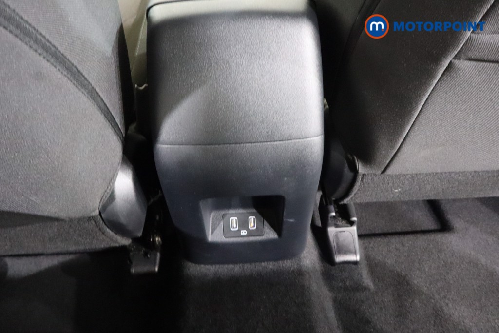 Hyundai Tucson Se Connect Manual Petrol SUV - Stock Number (1556330) - 19th supplementary image