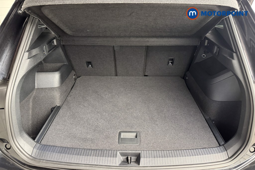 Volkswagen Tiguan R-Line Automatic Petrol SUV - Stock Number (1556375) - 3rd supplementary image