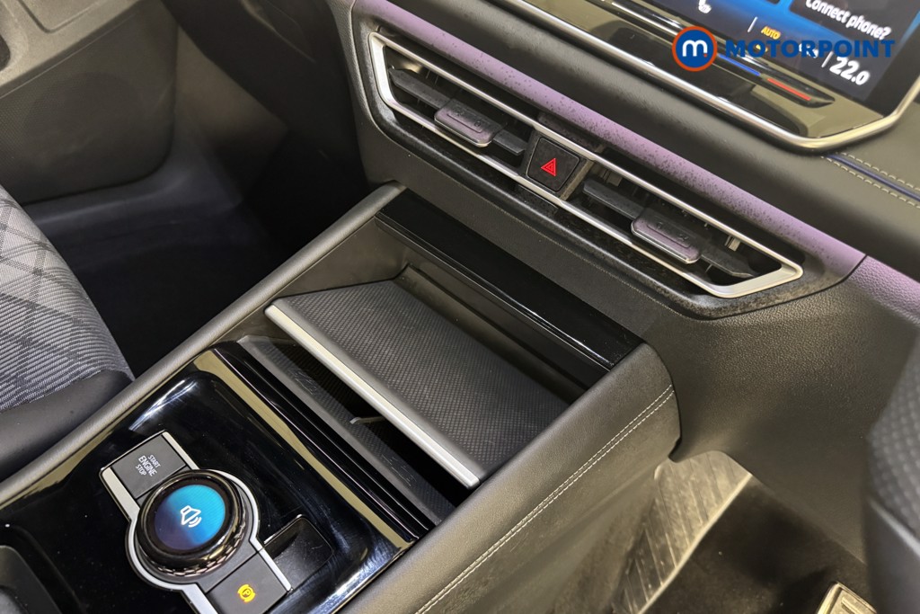 Volkswagen Tiguan R-Line Automatic Petrol SUV - Stock Number (1556375) - 11th supplementary image