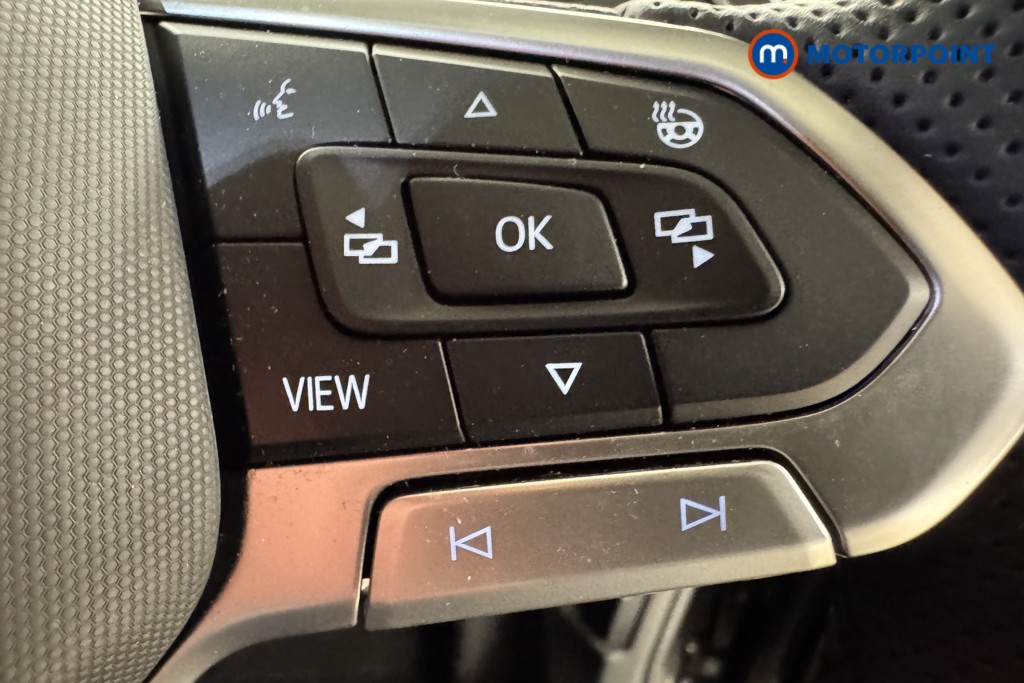 Volkswagen Tiguan R-Line Automatic Petrol SUV - Stock Number (1556375) - 14th supplementary image
