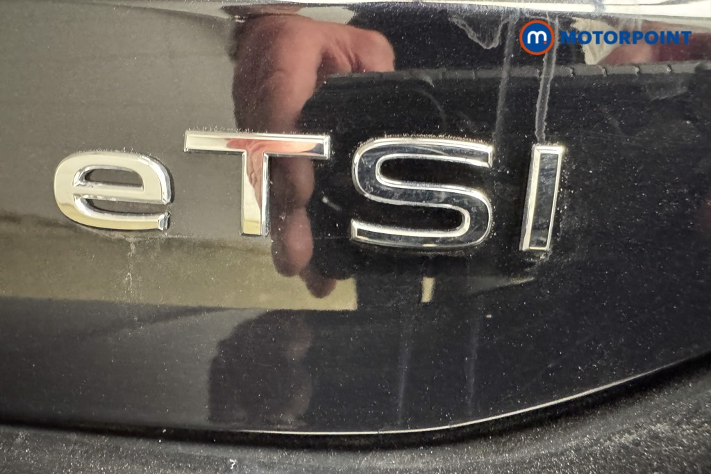 Volkswagen Tiguan R-Line Automatic Petrol SUV - Stock Number (1556375) - 19th supplementary image