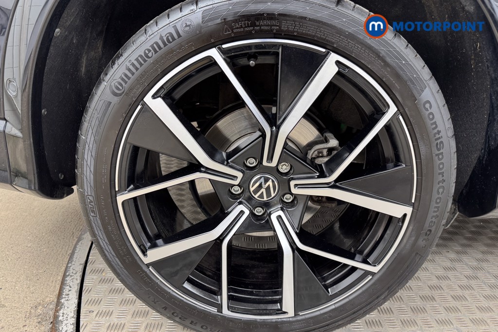 Volkswagen Tiguan R-Line Automatic Petrol SUV - Stock Number (1556375) - 22nd supplementary image