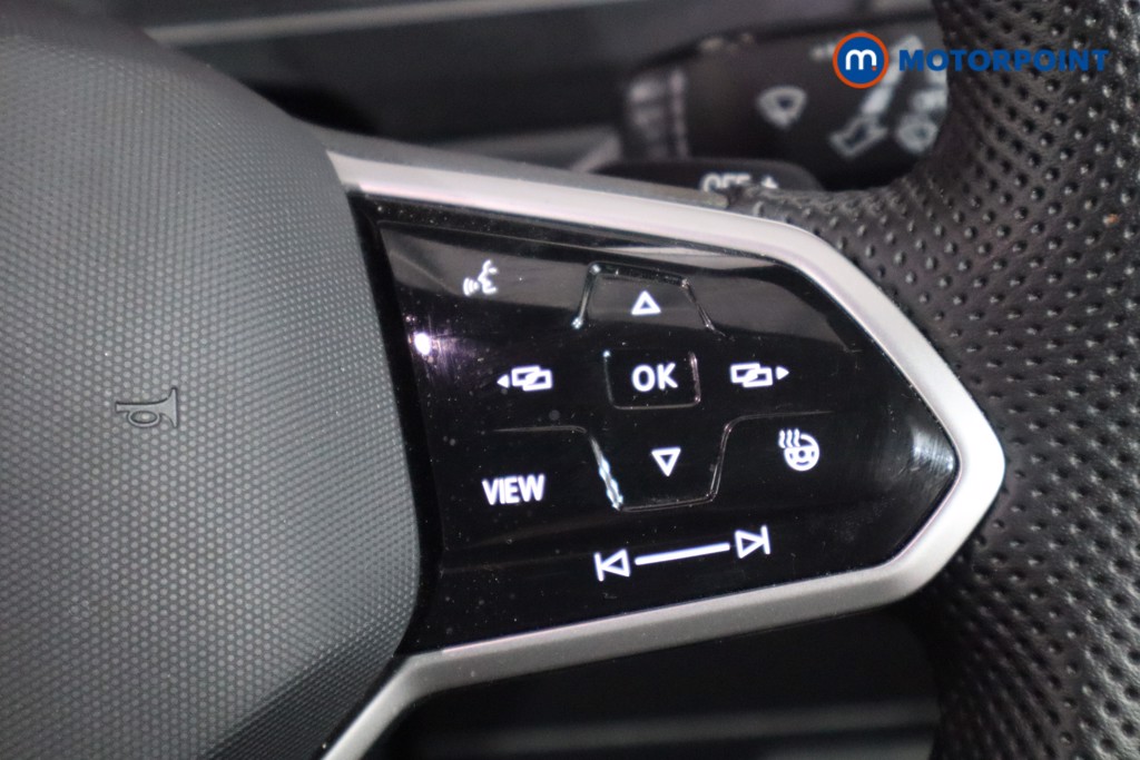 Volkswagen Tiguan R-Line Automatic Petrol SUV - Stock Number (1556565) - 8th supplementary image
