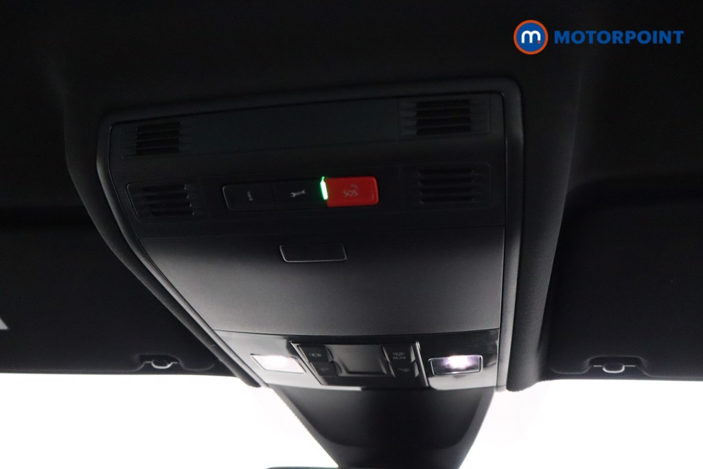 Volkswagen Tiguan R-Line Automatic Petrol SUV - Stock Number (1556565) - 17th supplementary image