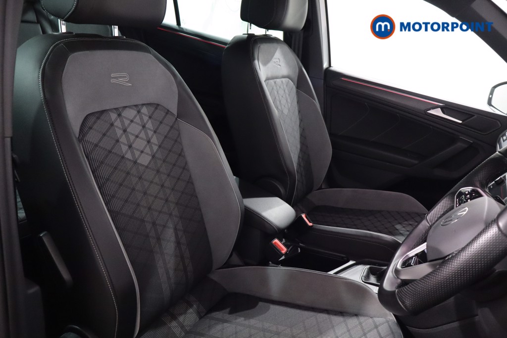 Volkswagen Tiguan R-Line Automatic Petrol SUV - Stock Number (1556565) - 18th supplementary image