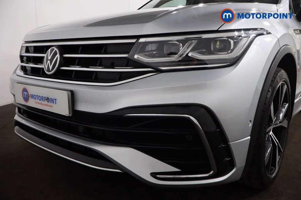 Volkswagen Tiguan R-Line Automatic Petrol SUV - Stock Number (1556565) - 23rd supplementary image