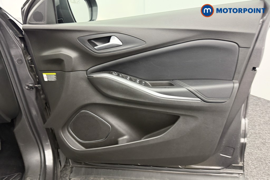 Vauxhall Grandland X Business Edition Nav Manual Petrol SUV - Stock Number (1556595) - 16th supplementary image