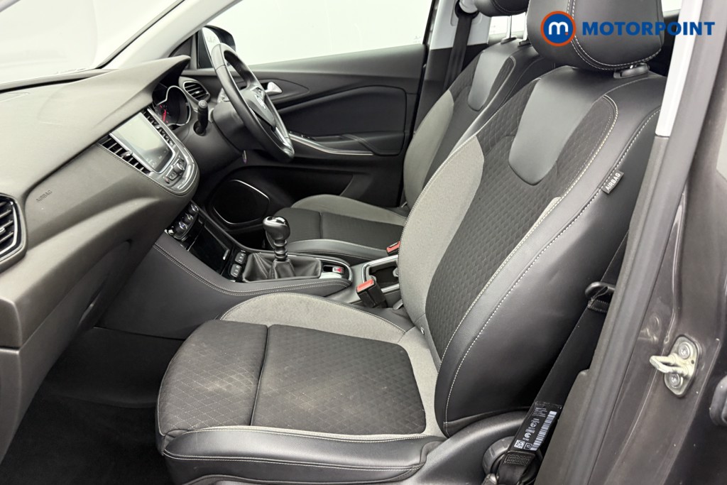 Vauxhall Grandland X Business Edition Nav Manual Petrol SUV - Stock Number (1556595) - 20th supplementary image