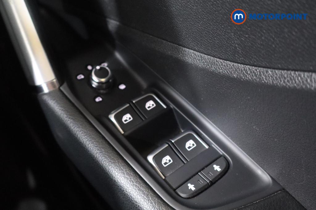 Audi Q2 S Line Manual Petrol SUV - Stock Number (1556596) - 15th supplementary image