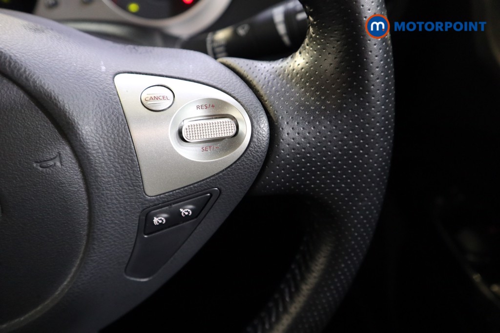 Nissan Juke Tekna Manual Diesel SUV - Stock Number (1556612) - 4th supplementary image