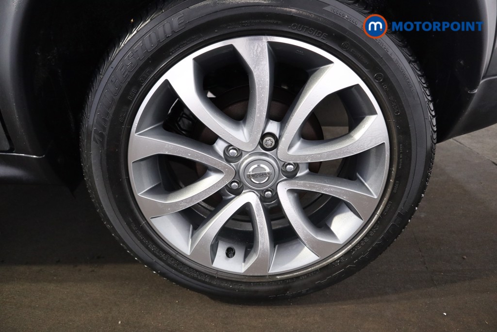 Nissan Juke Tekna Manual Diesel SUV - Stock Number (1556612) - 17th supplementary image