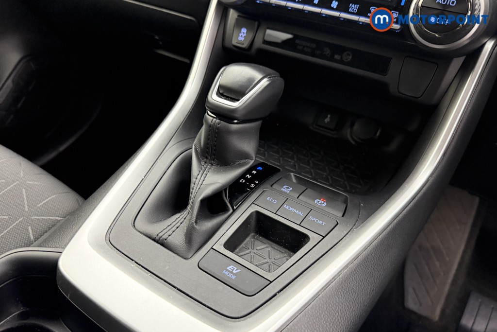 Toyota Rav4 Design Automatic Petrol-Electric Hybrid SUV - Stock Number (1556622) - 12th supplementary image