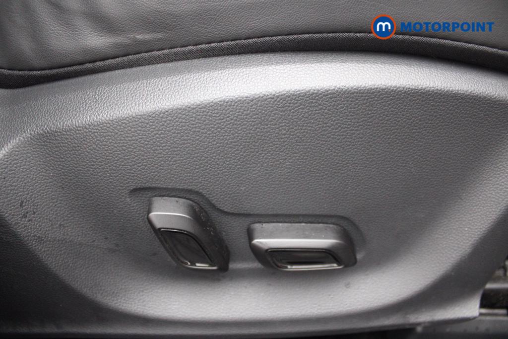 Mg Motor Uk ZS Exclusive Automatic Petrol SUV - Stock Number (1556650) - 18th supplementary image