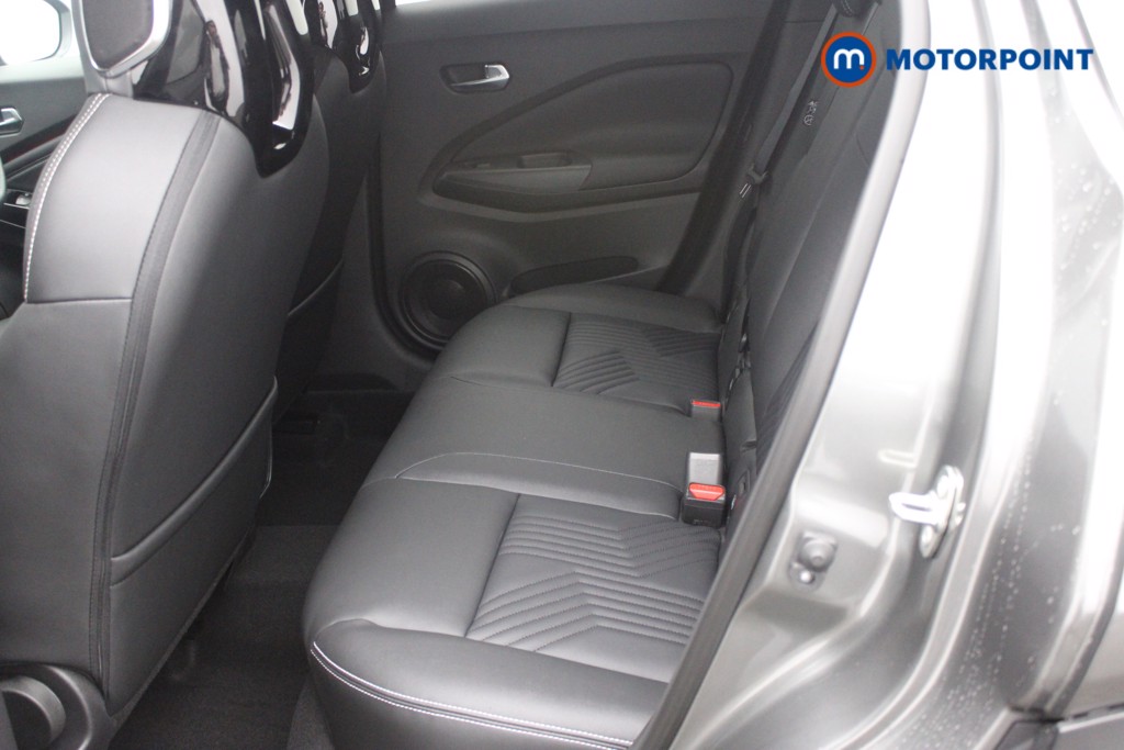 Nissan Juke Tekna Manual Petrol SUV - Stock Number (1556768) - 2nd supplementary image