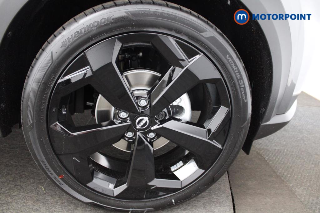 Nissan Juke Tekna Manual Petrol SUV - Stock Number (1556769) - 11th supplementary image