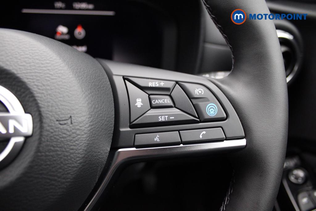 Nissan Juke Tekna Manual Petrol SUV - Stock Number (1556769) - 15th supplementary image