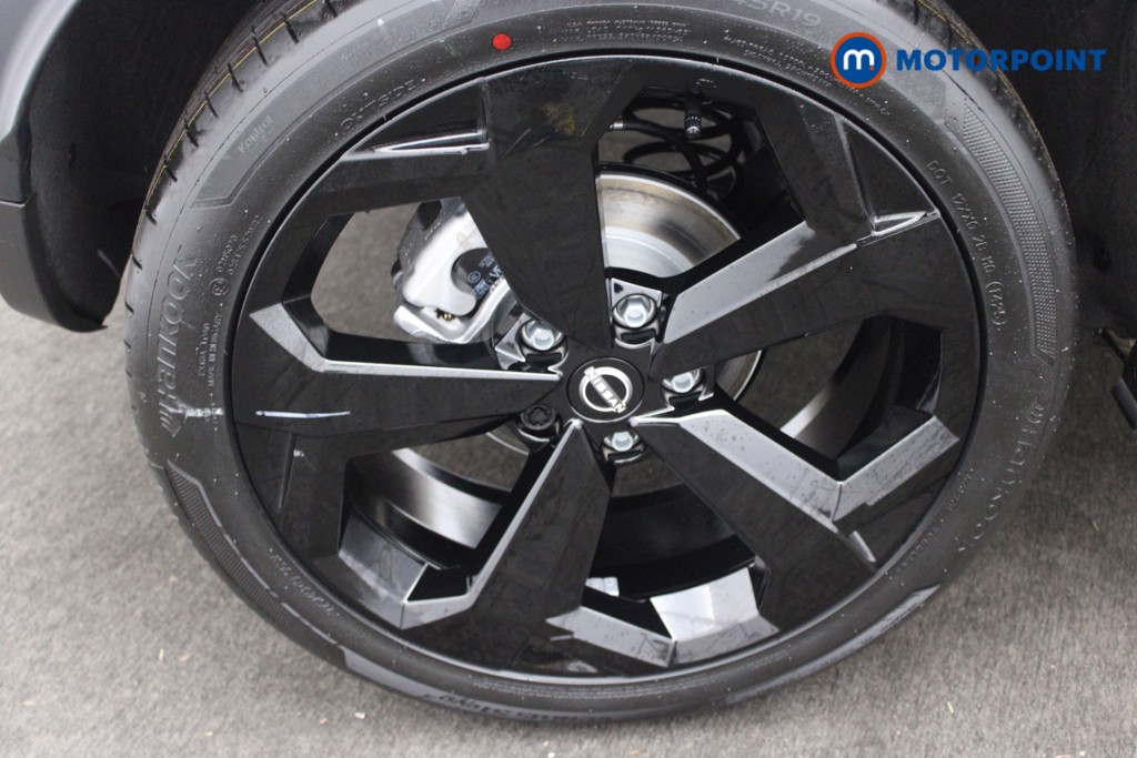 Nissan Juke Tekna Manual Petrol SUV - Stock Number (1556771) - 20th supplementary image
