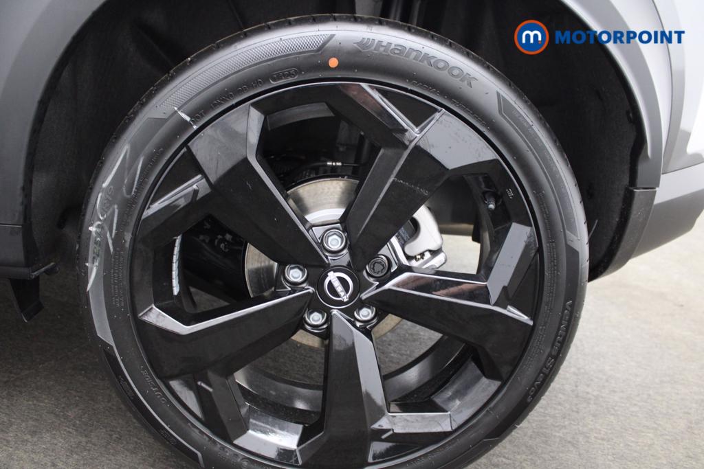 Nissan Juke Tekna Manual Petrol SUV - Stock Number (1556773) - 13th supplementary image